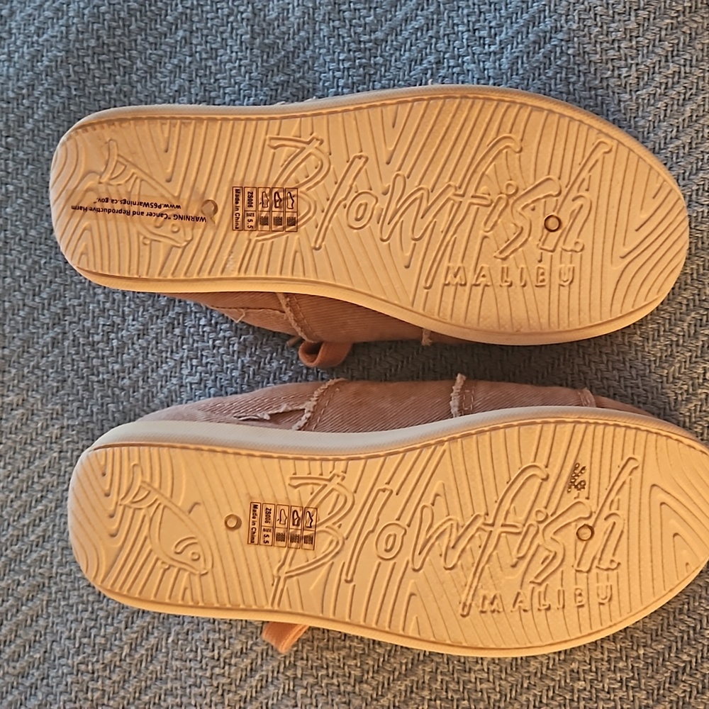 Rose pink canvas sneakers - Picture 3 of 4